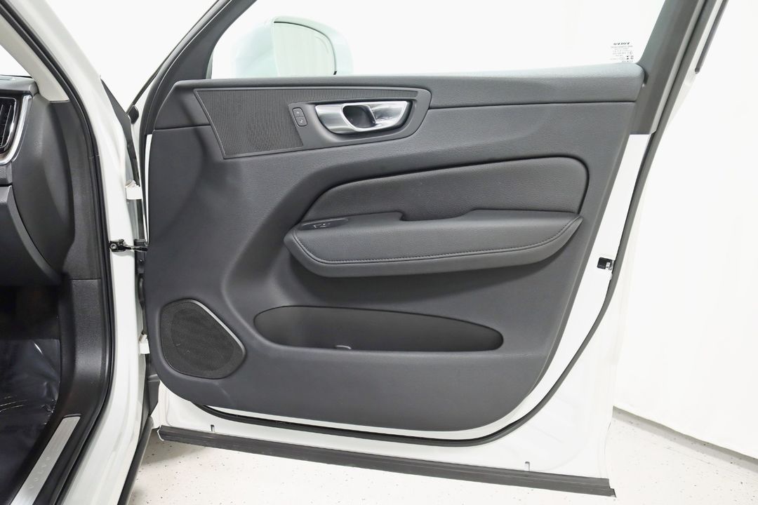 2022 Volvo XC60