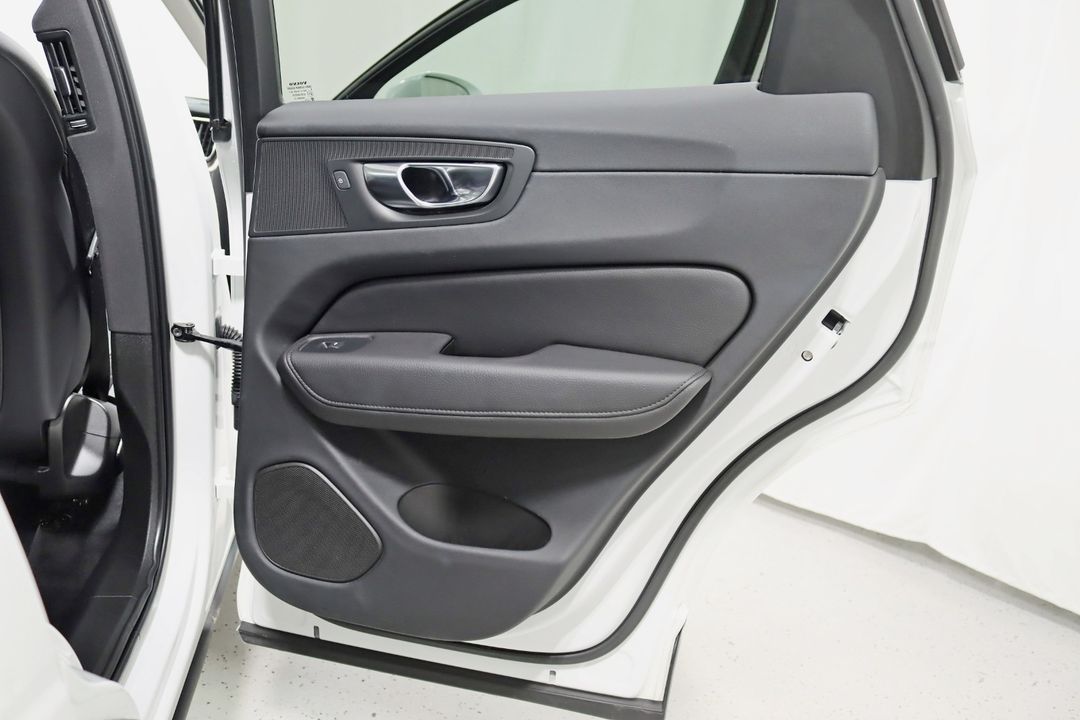 2022 Volvo XC60