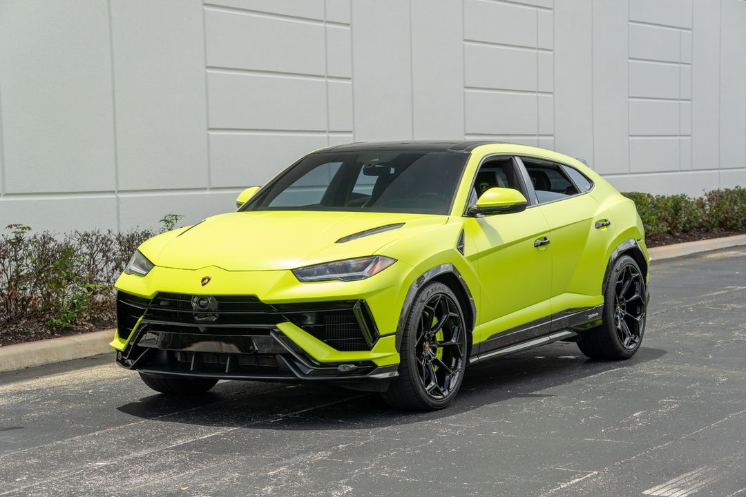 2024 Lamborghini Urus