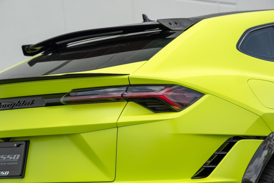 2024 Lamborghini Urus