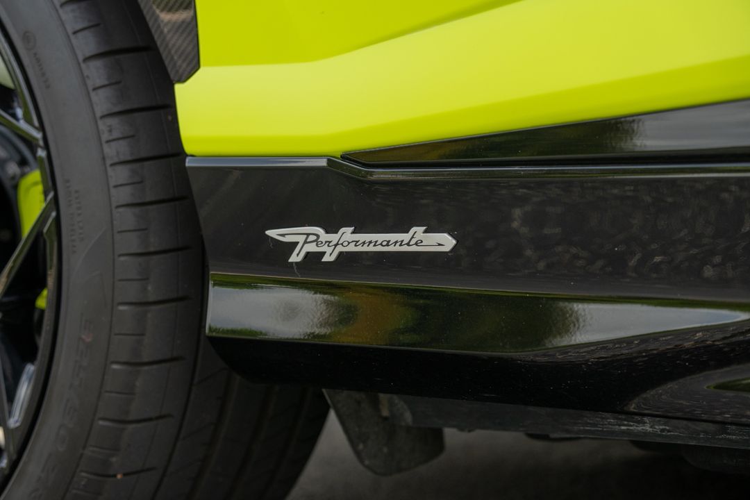 2024 Lamborghini Urus