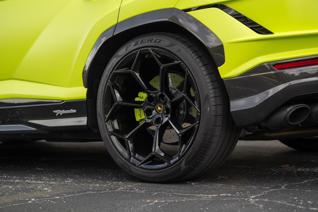 2024 Lamborghini Urus