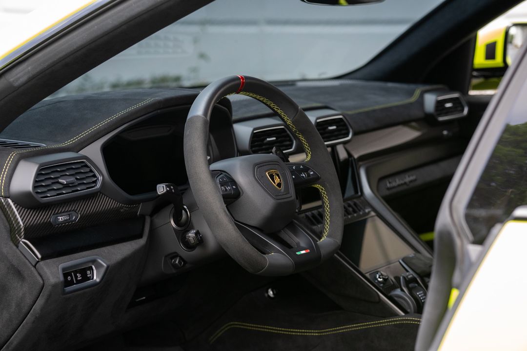 2024 Lamborghini Urus
