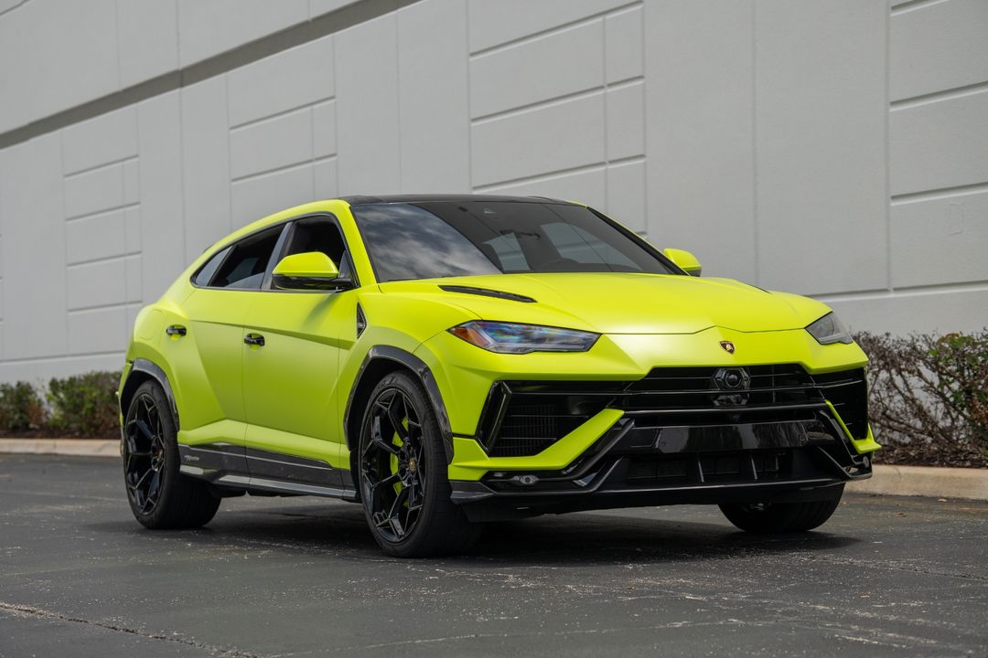2024 Lamborghini Urus