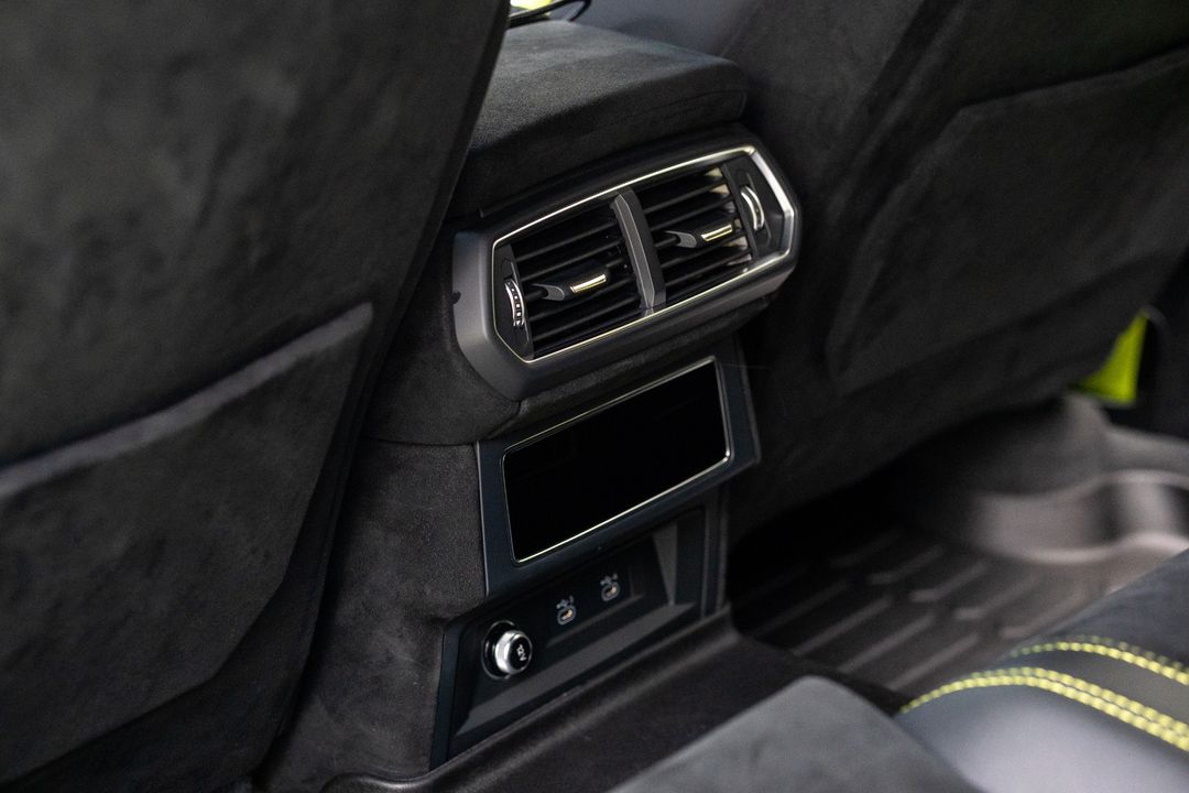 2024 Lamborghini Urus