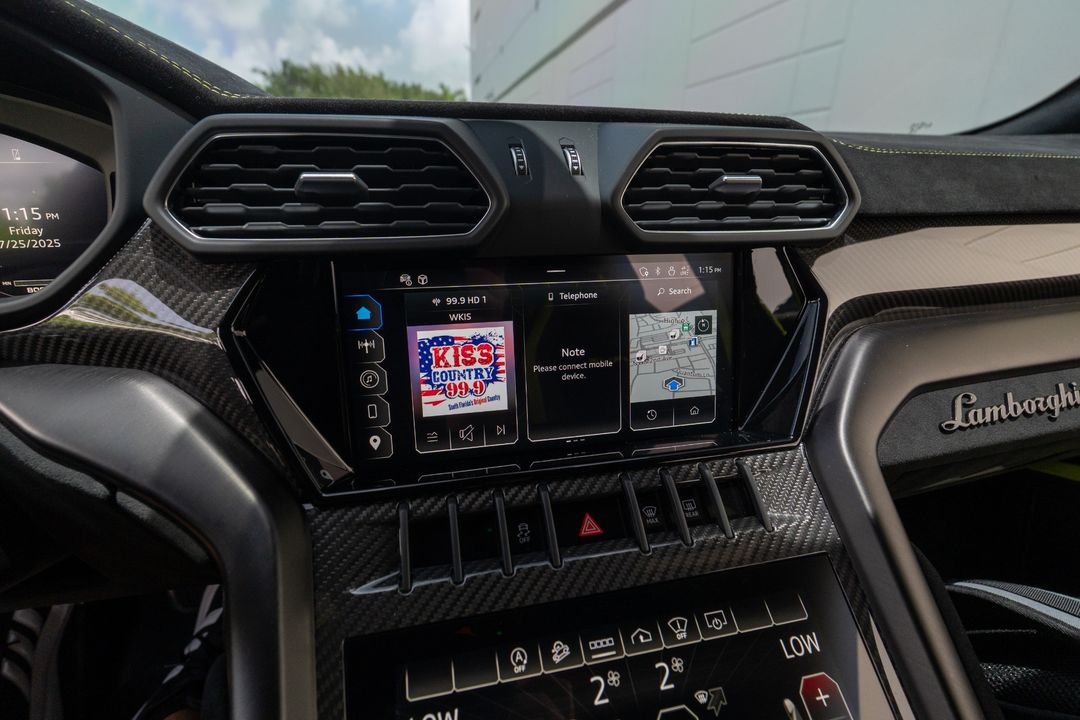 2024 Lamborghini Urus