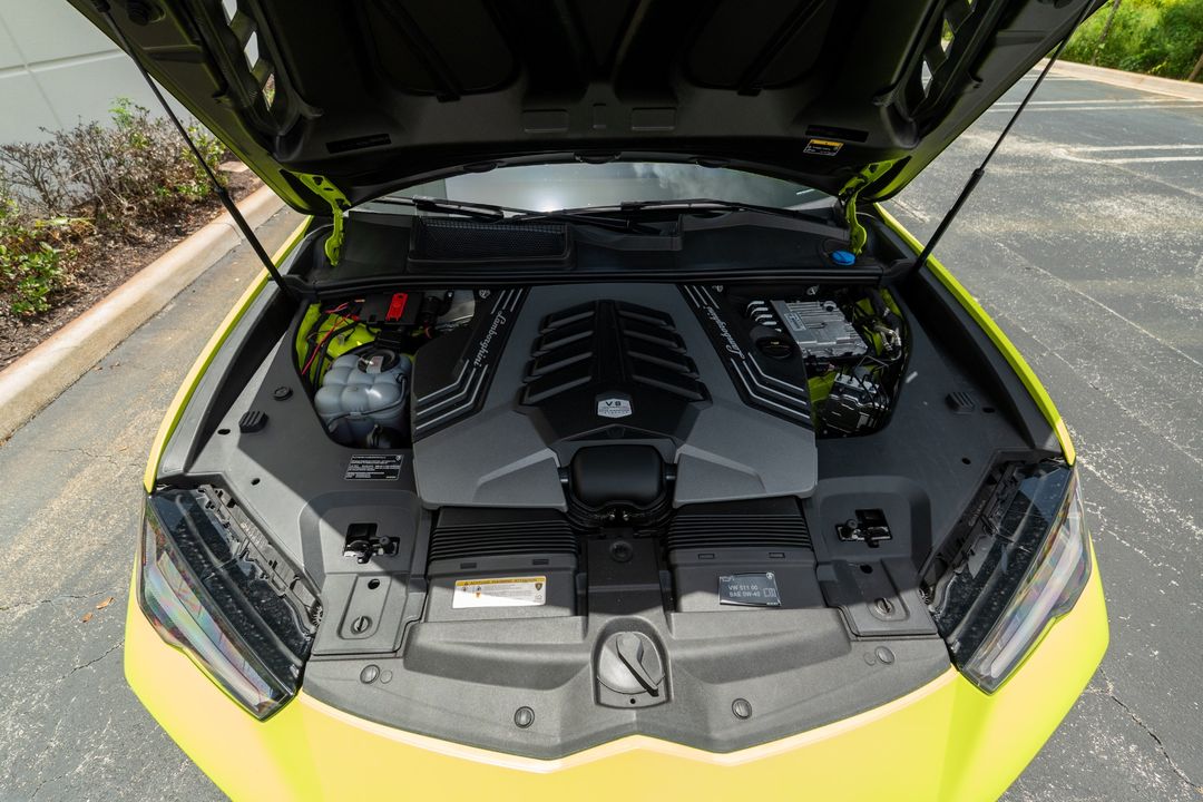 2024 Lamborghini Urus
