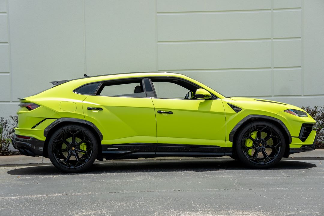 2024 Lamborghini Urus