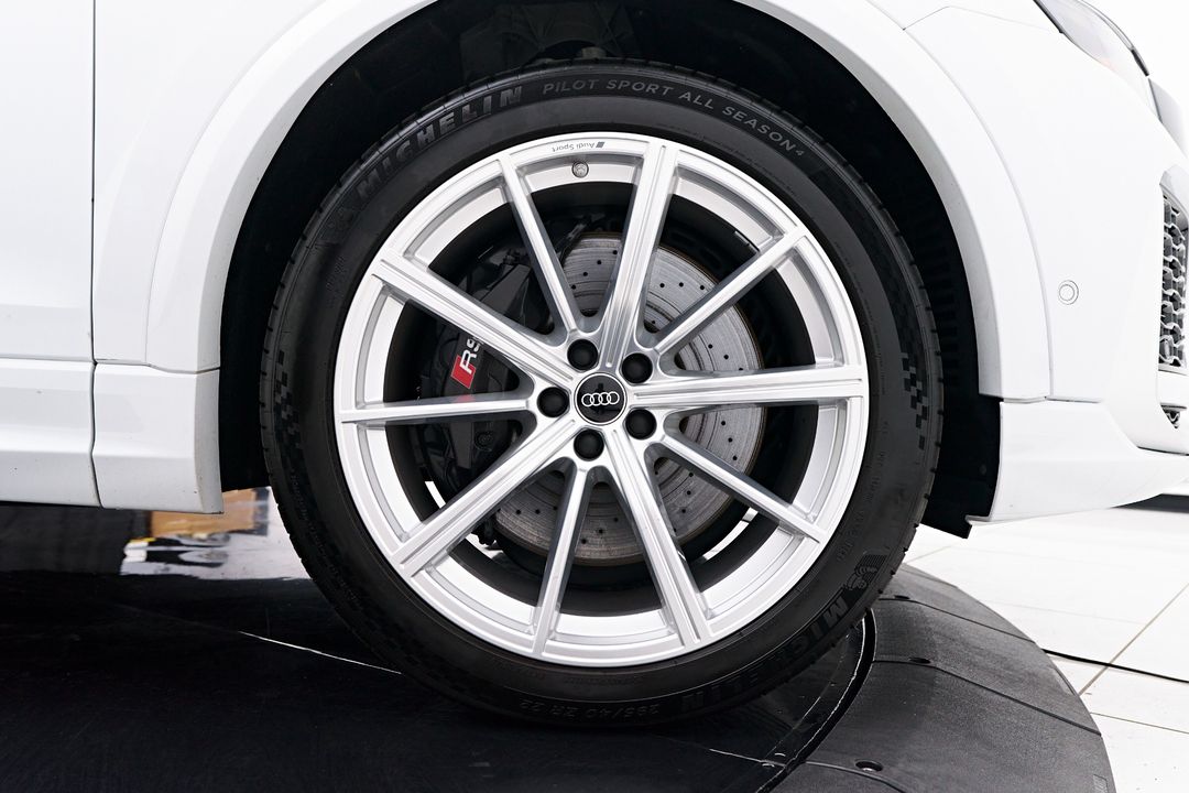 2022 Audi RS Q8