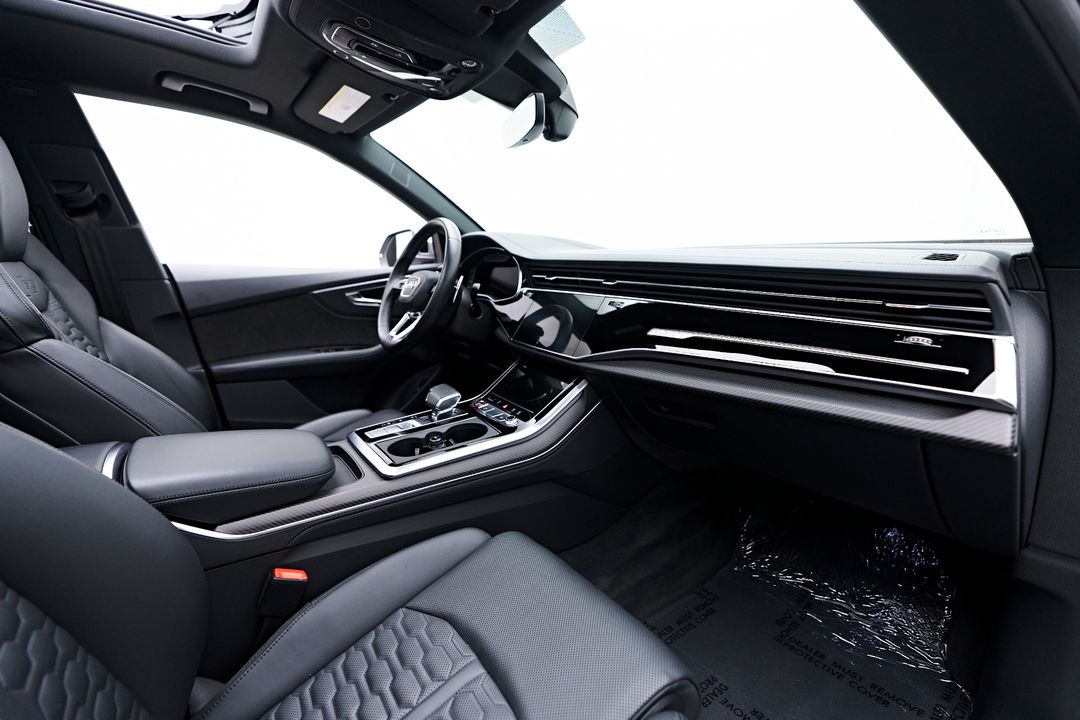 2022 Audi RS Q8