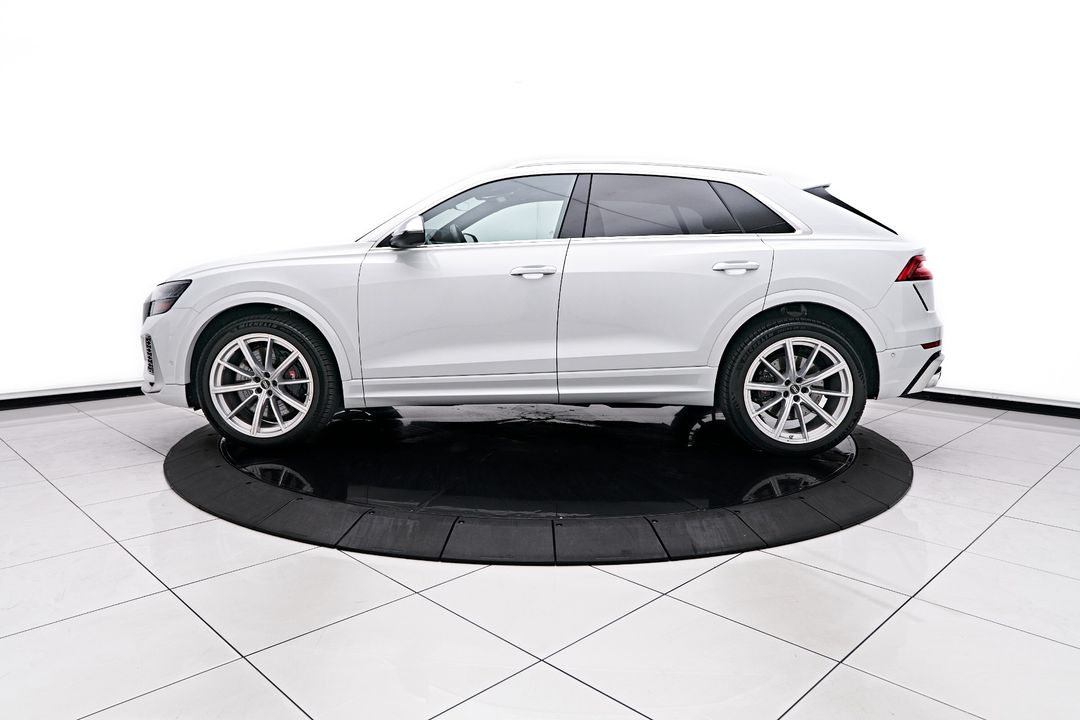 2022 Audi RS Q8