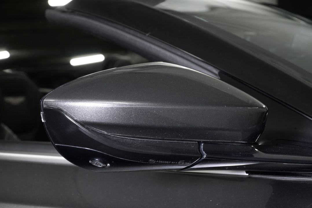 2019 Aston Martin DB11