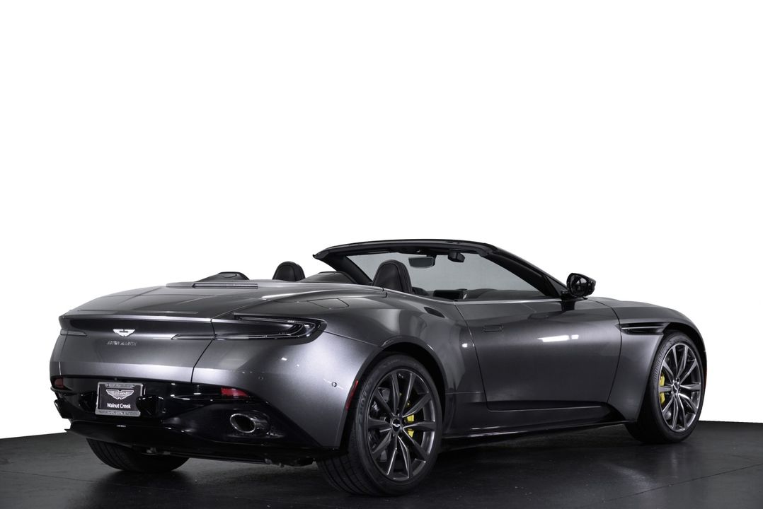 2019 Aston Martin DB11