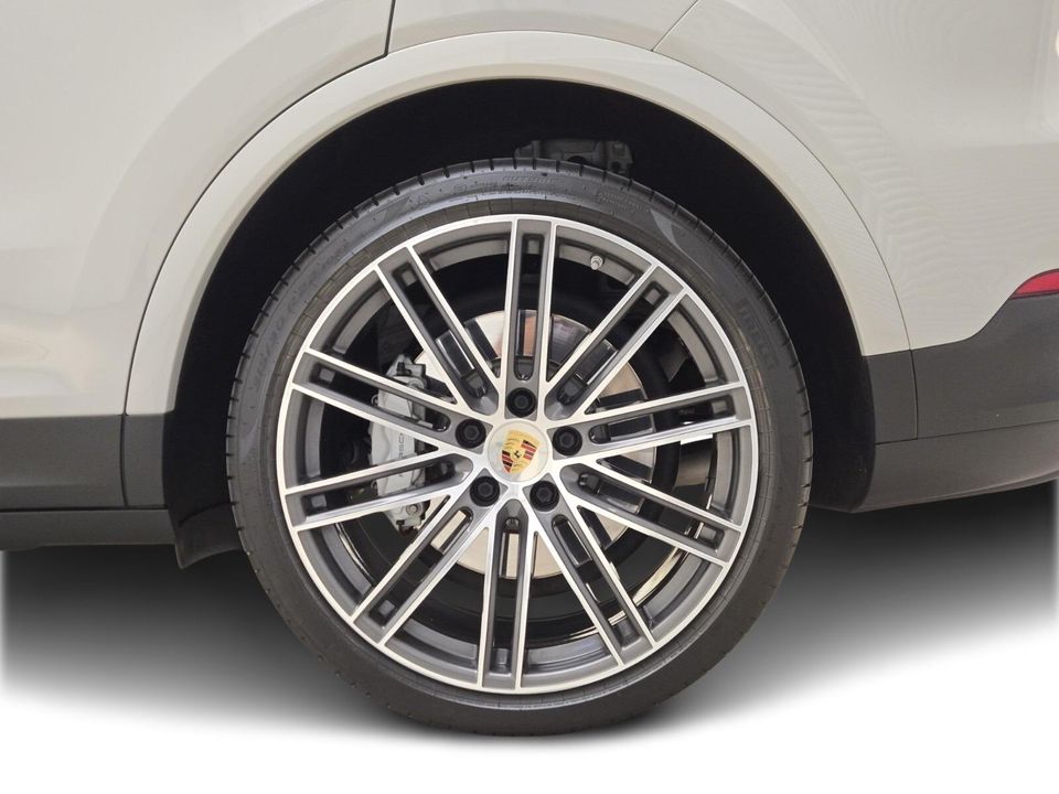 2022 Porsche Cayenne