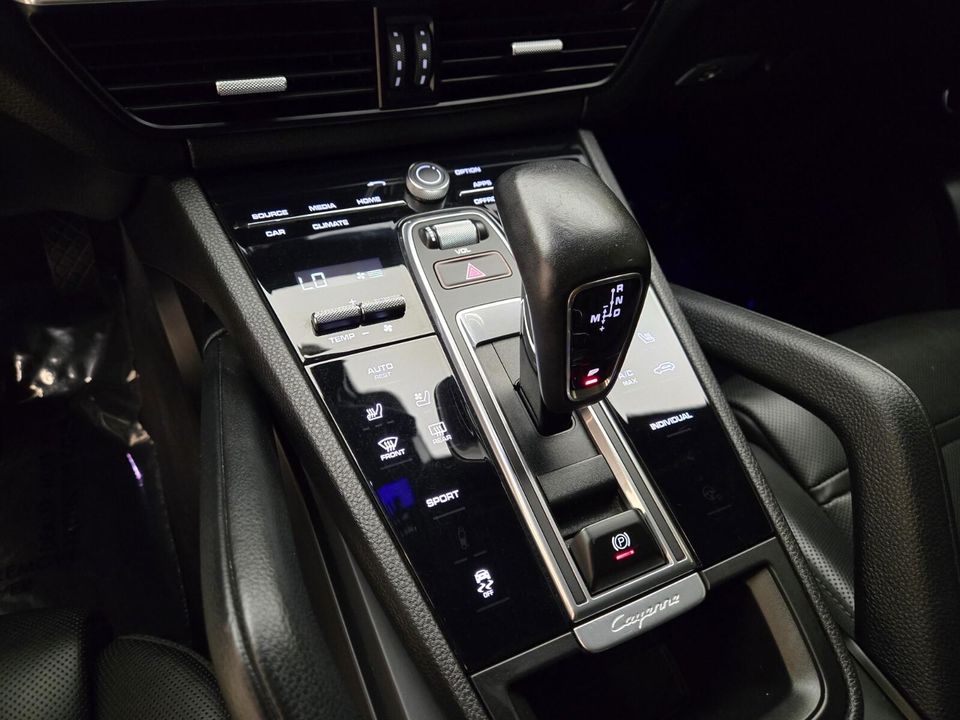 2022 Porsche Cayenne