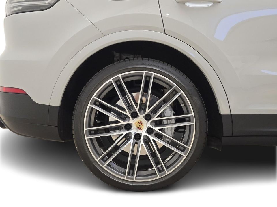 2022 Porsche Cayenne