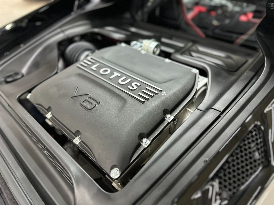 2025 Lotus Emira V6