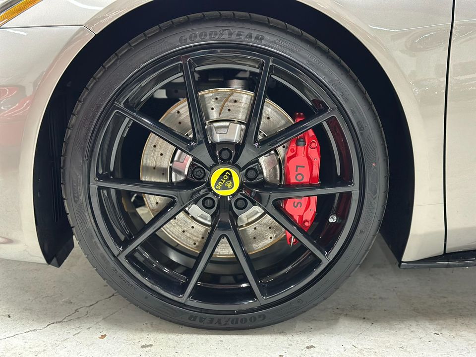 2025 Lotus Emira V6
