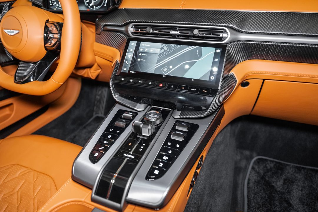 2025 Aston Martin Vanquish