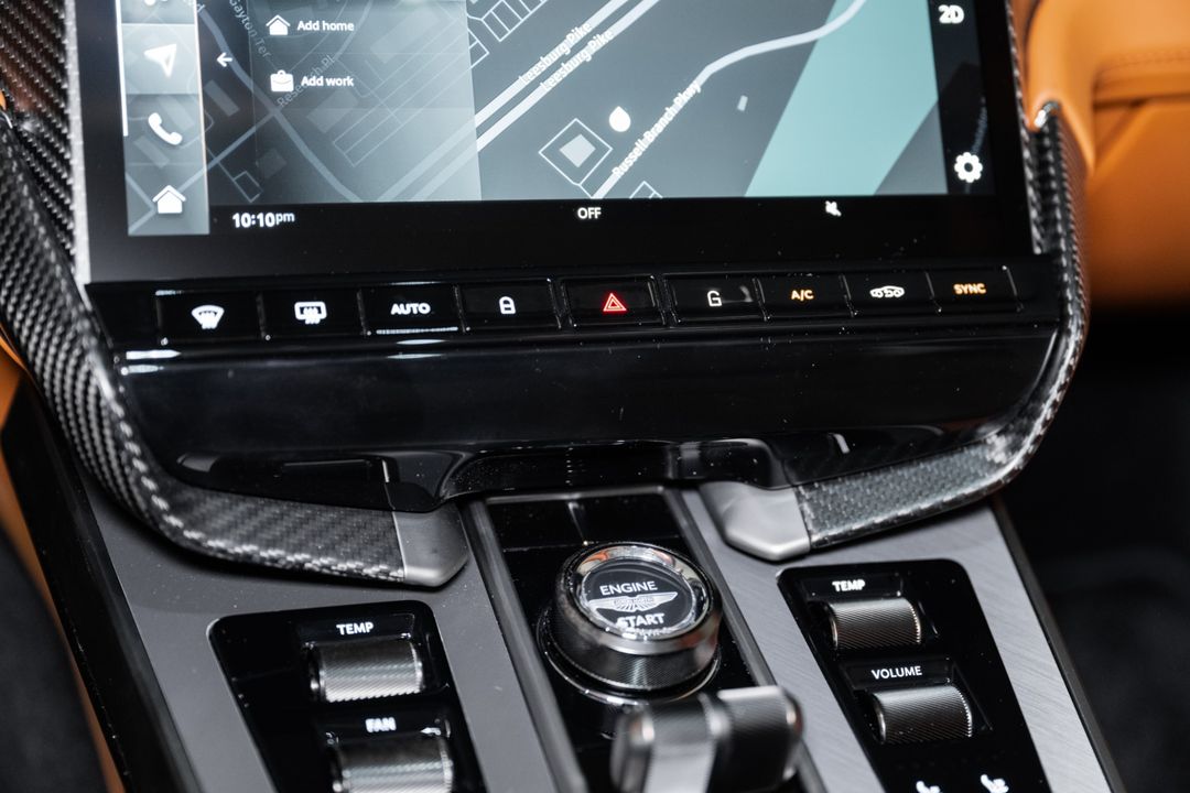 2025 Aston Martin Vanquish
