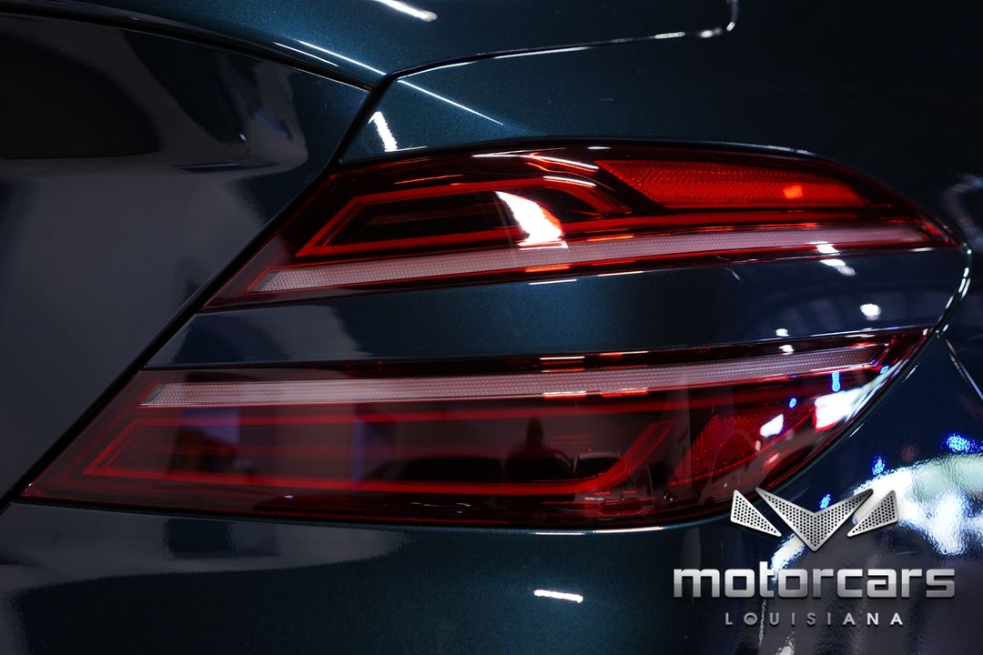 2023 Genesis G70