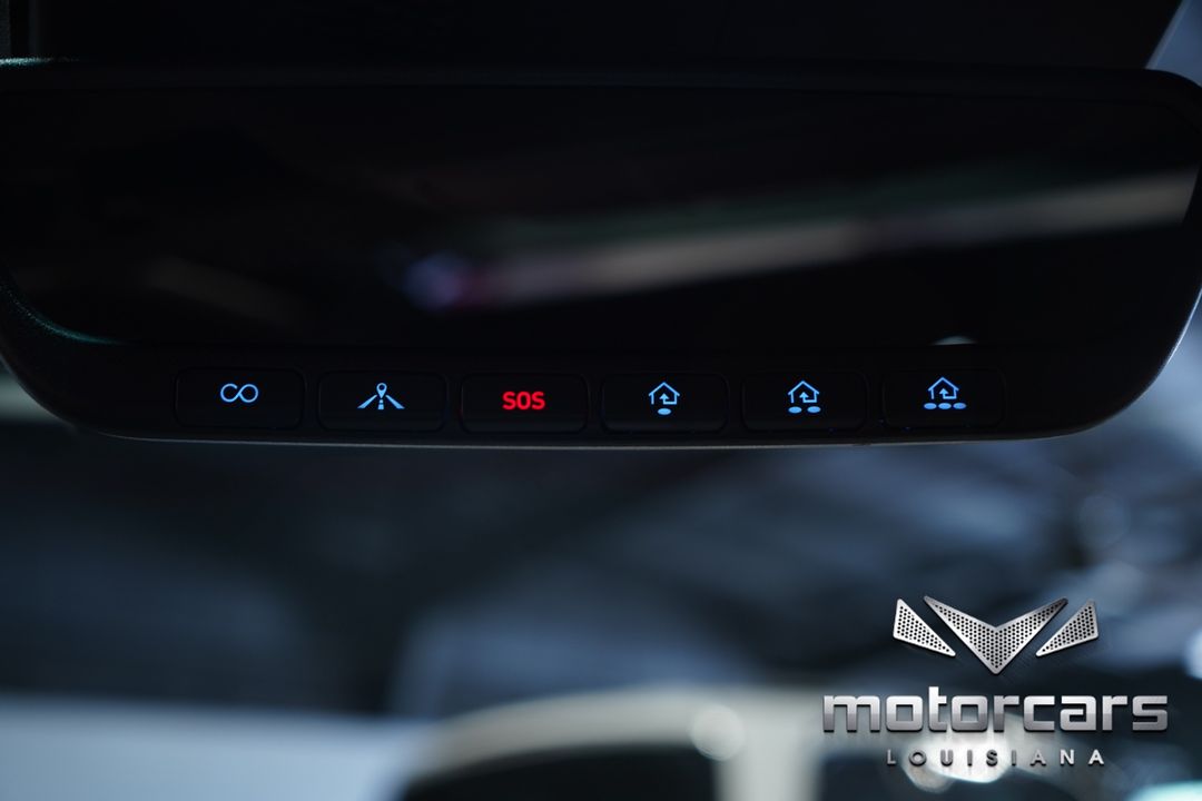 2023 Genesis G70