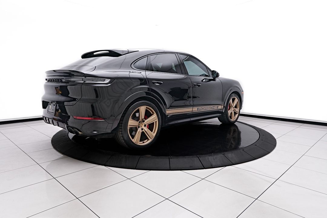 2025 Porsche Cayenne Coupe