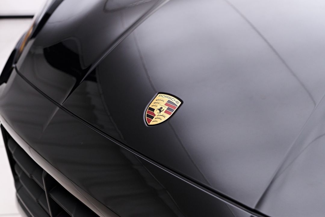 2025 Porsche Cayenne Coupe