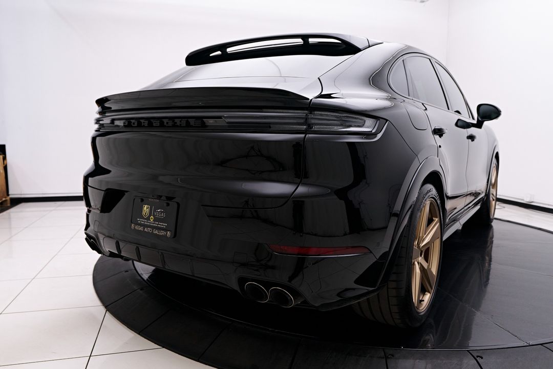2025 Porsche Cayenne Coupe