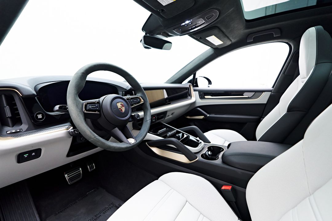 2025 Porsche Cayenne Coupe