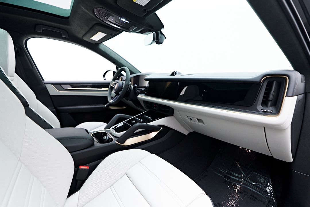 2025 Porsche Cayenne Coupe