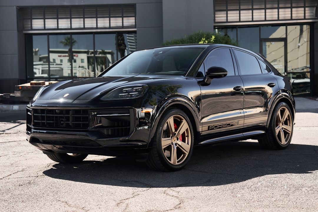 2025 Porsche Cayenne Coupe