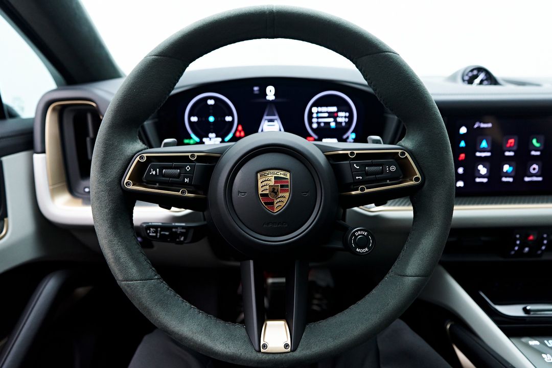 2025 Porsche Cayenne Coupe