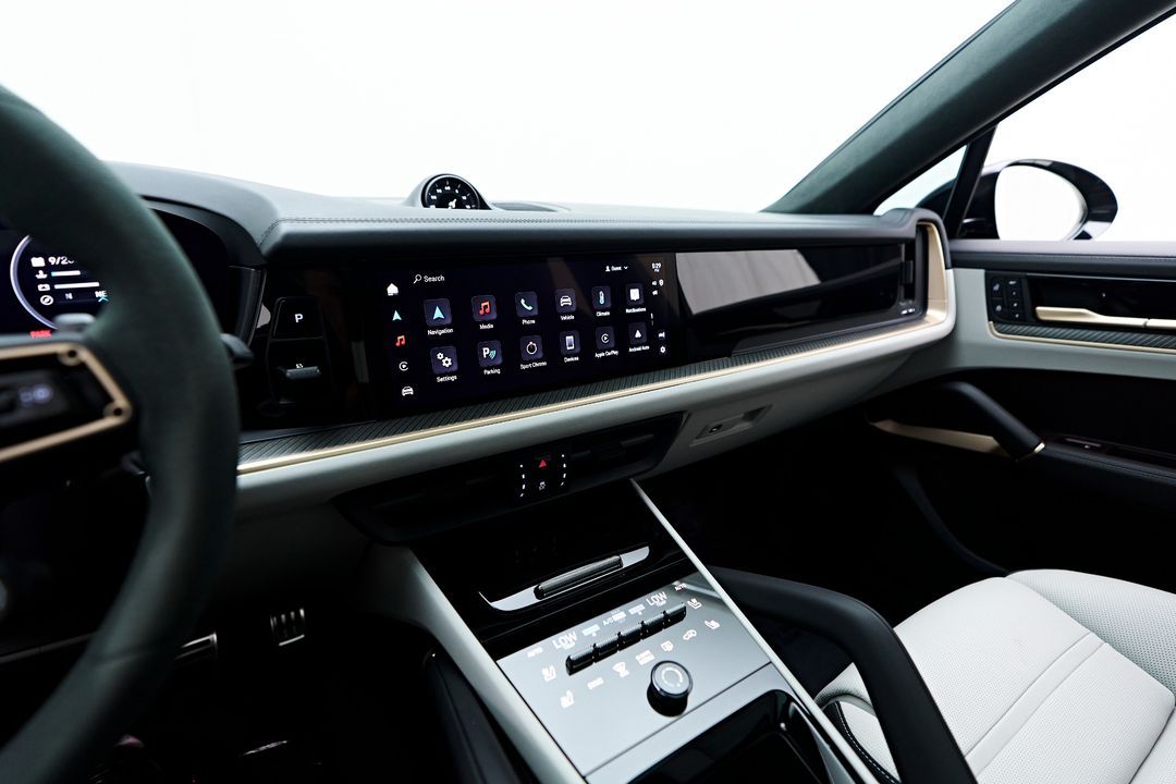 2025 Porsche Cayenne Coupe