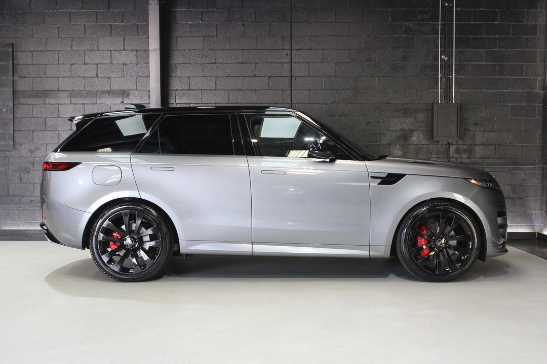 2025 Land Rover Range Rover Sport
