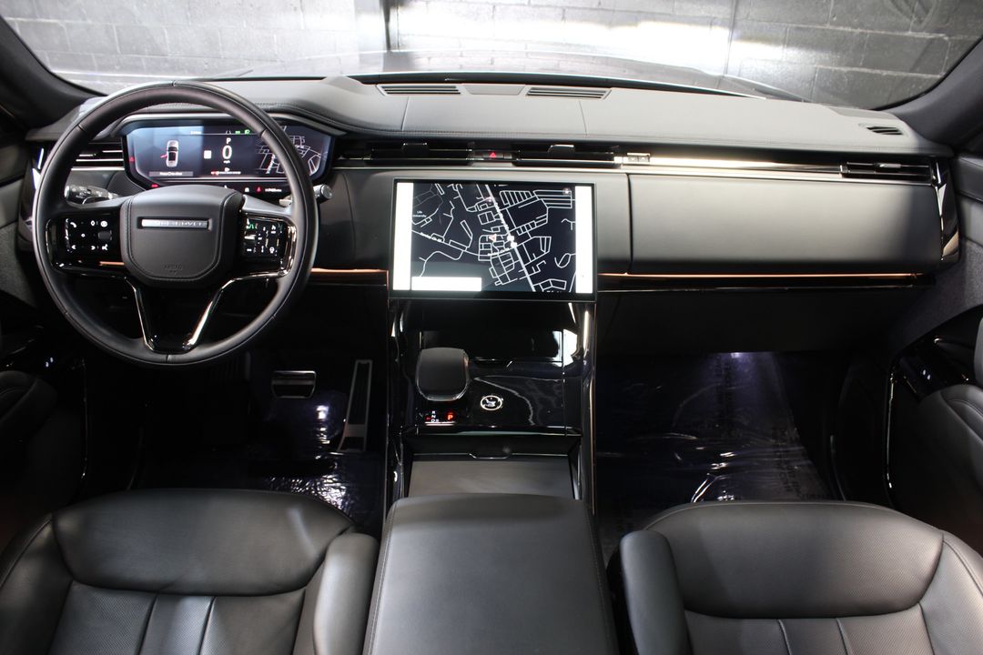 2025 Land Rover Range Rover Sport