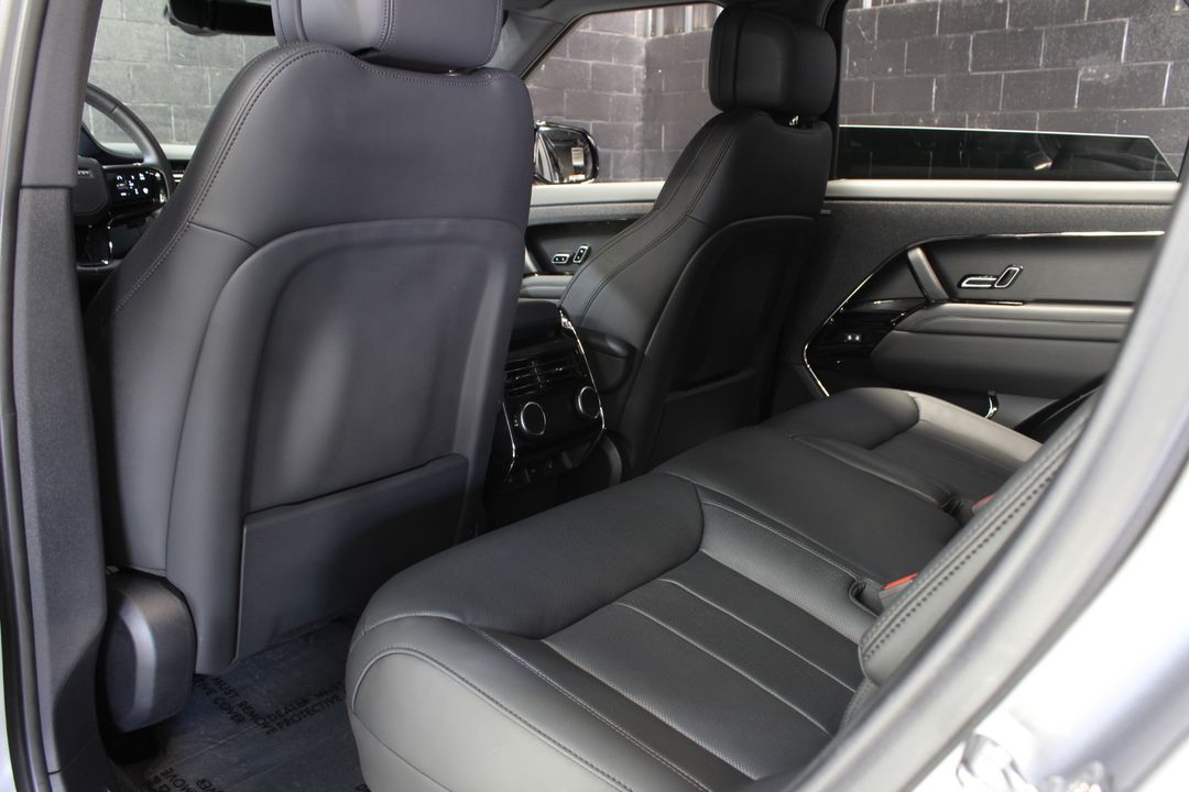 2025 Land Rover Range Rover Sport
