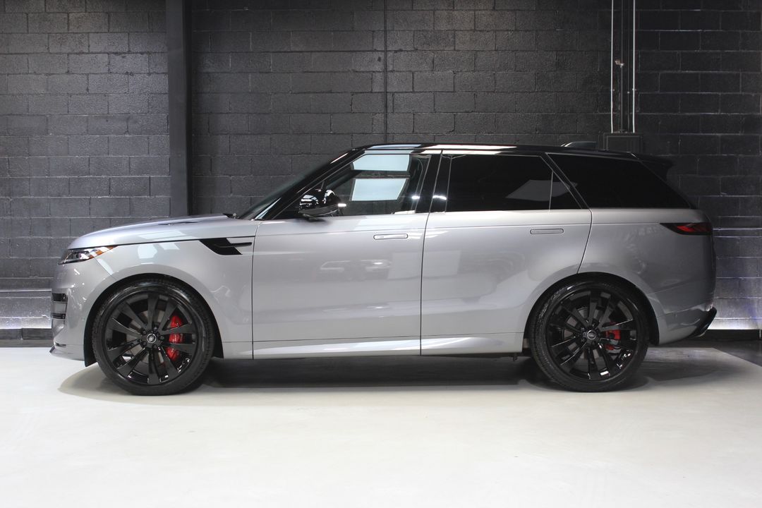 2025 Land Rover Range Rover Sport