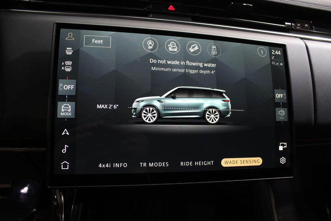 2025 Land Rover Range Rover Sport