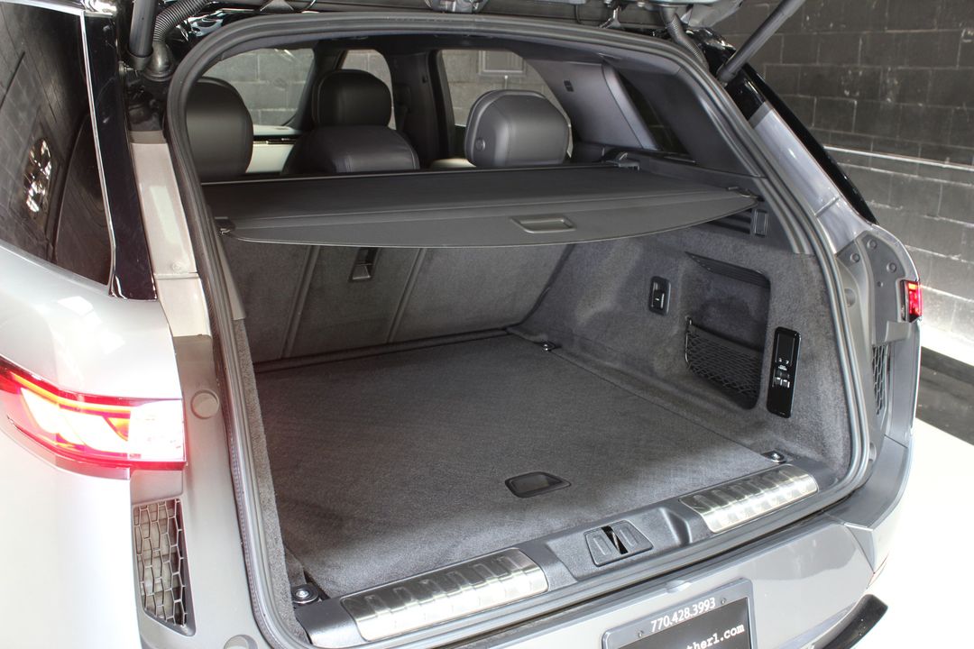 2025 Land Rover Range Rover Sport