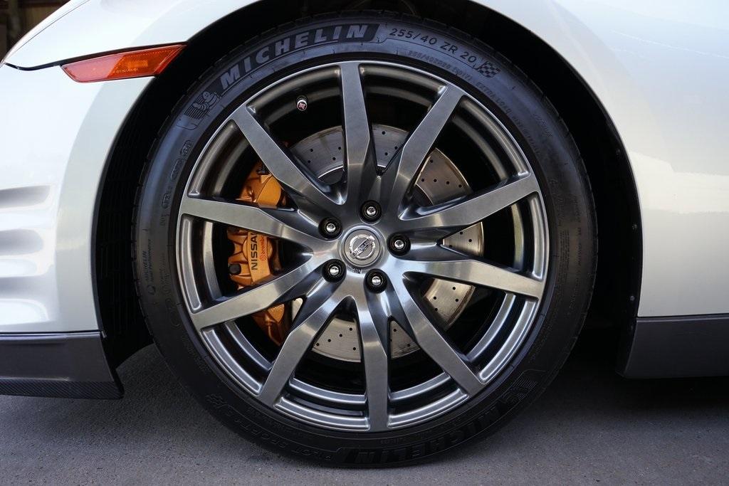 2012 Nissan GT-R