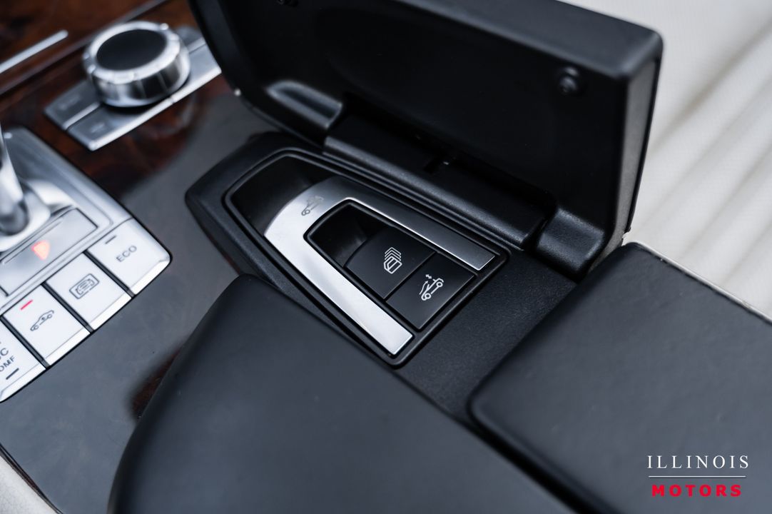 2014 Mercedes-Benz SL-Class