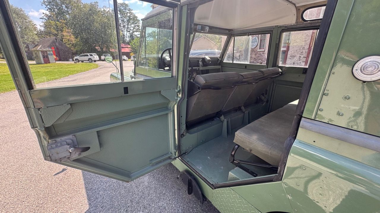 1966 Land Rover Series IIa