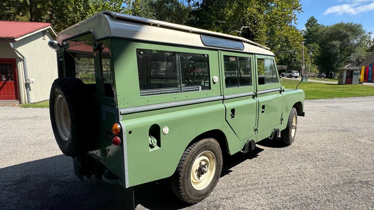 1966 Land Rover Series IIa