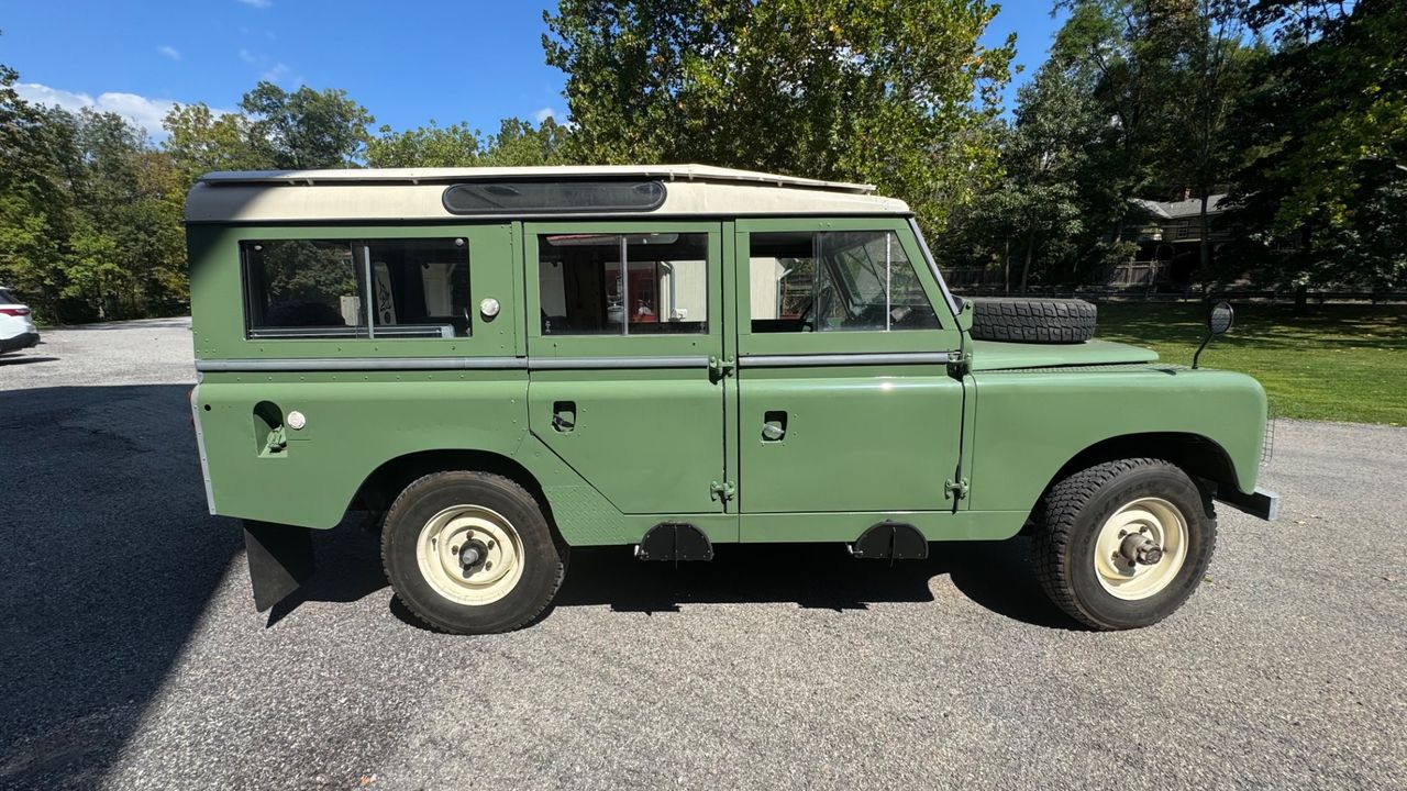 1966 Land Rover Series IIa