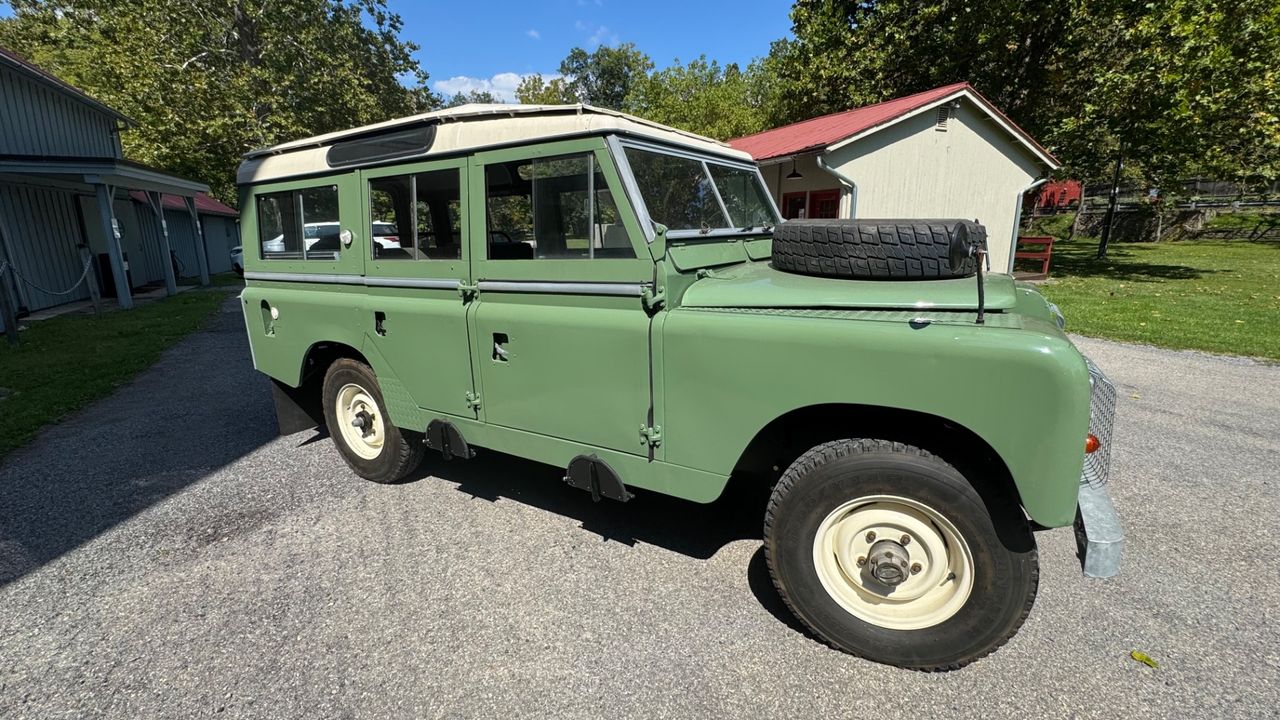 1966 Land Rover Series IIa
