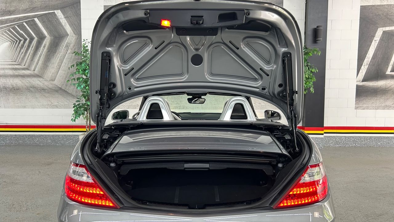 2013 Mercedes-Benz SLK