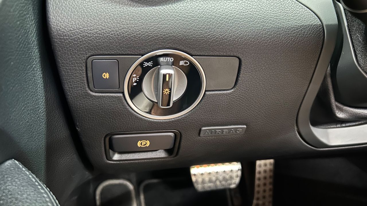 2013 Mercedes-Benz SLK