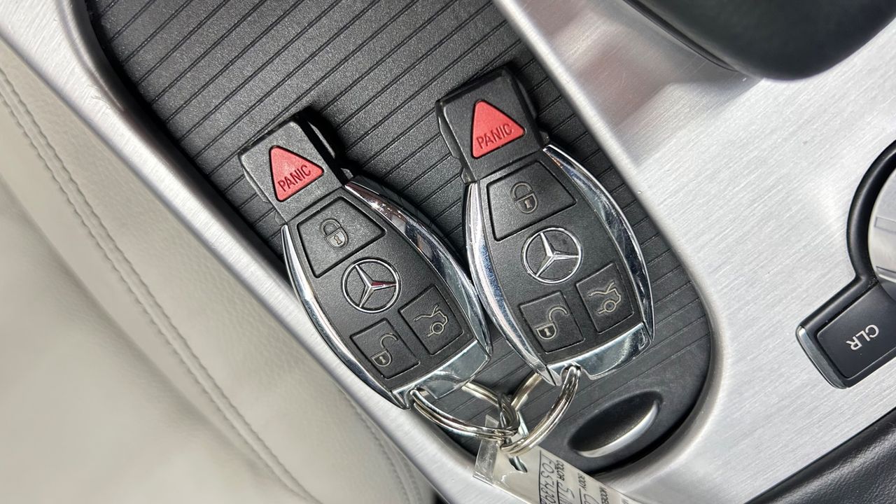 2013 Mercedes-Benz SLK