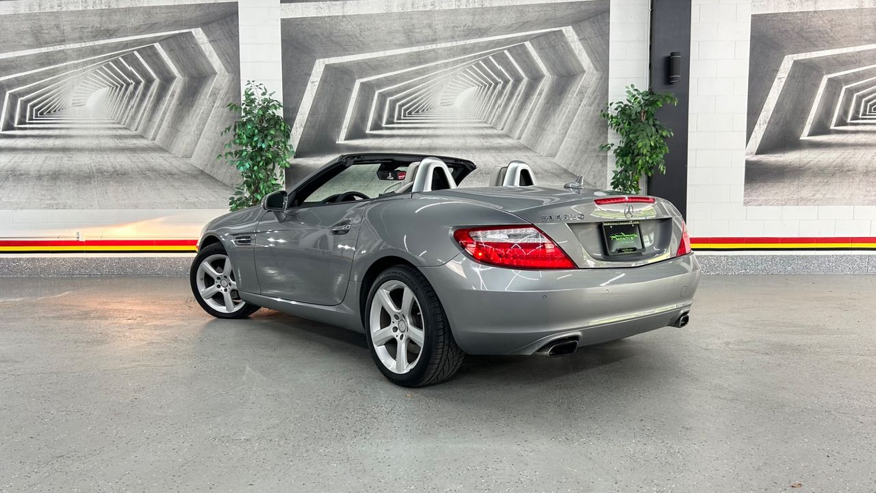 2013 Mercedes-Benz SLK